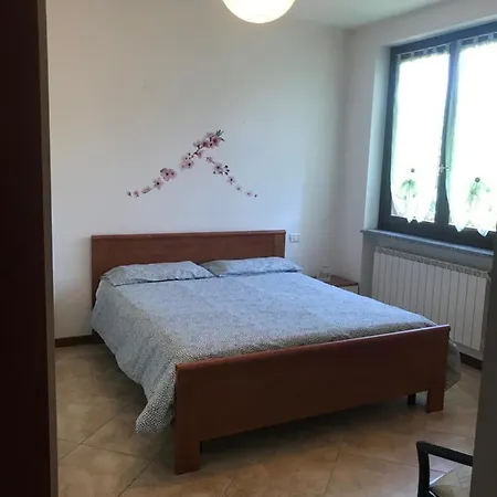 Il Gelsomino Di Via Leopardi Apartment Arona Exterior photo