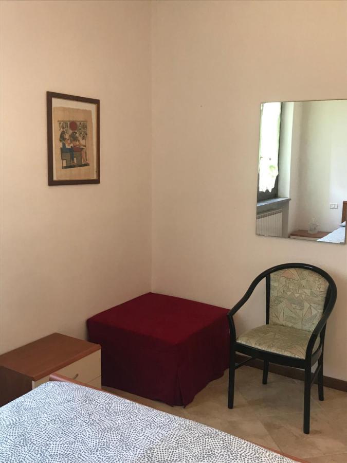 Il Gelsomino Di Via Leopardi * Arona